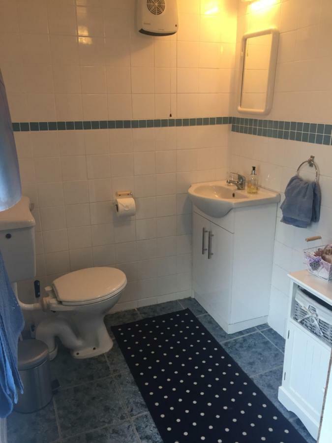 Cummins Cottages Ballycrossaun Екстер'єр фото